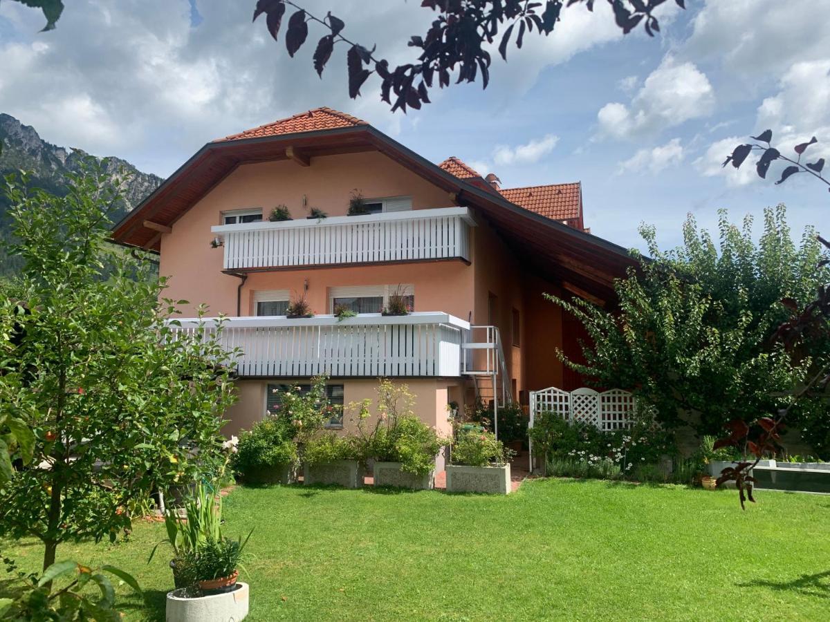 Apartma Metka Mojstrana Luaran gambar