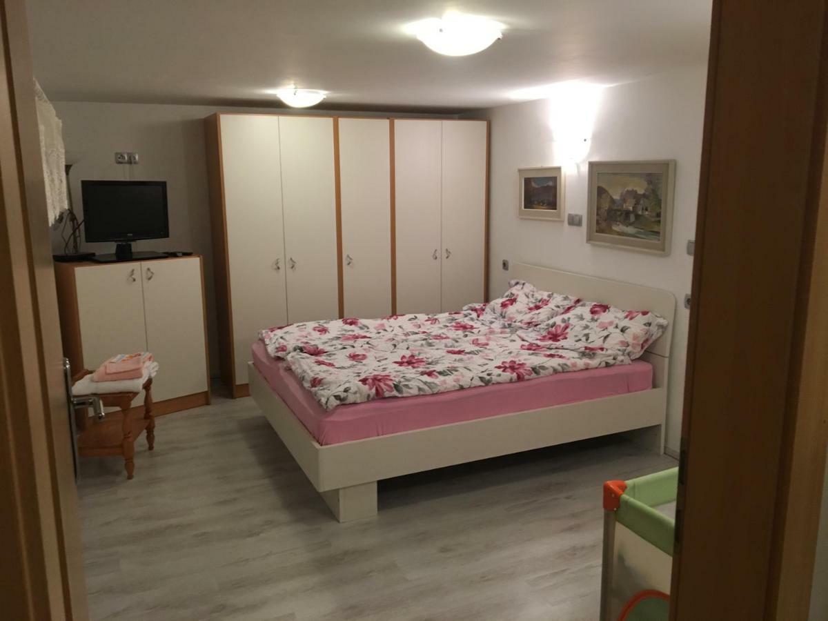 Apartma Metka Mojstrana Luaran gambar